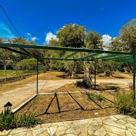 Corfu Budget Friendly House In A Quiet Farm For 2 Appartamento *